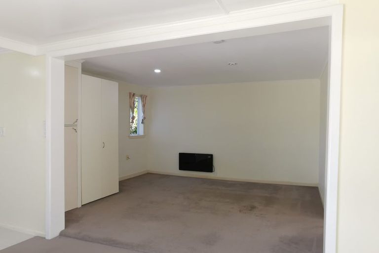 Photo of property in 44 Brandon Road, Glen Eden, Auckland, 0602