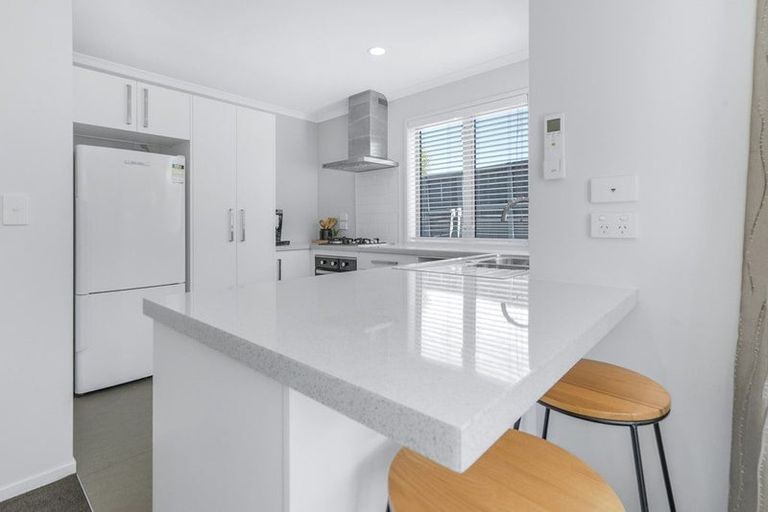 Photo of property in 3/1 Hibiscus Avenue, Hamilton Lake, Hamilton, 3204