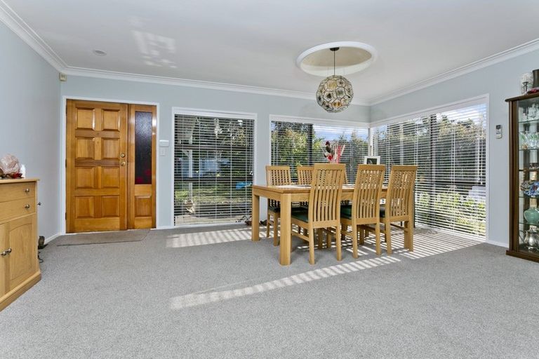 Photo of property in 128 Arran Road, Browns Bay, Auckland, 0630