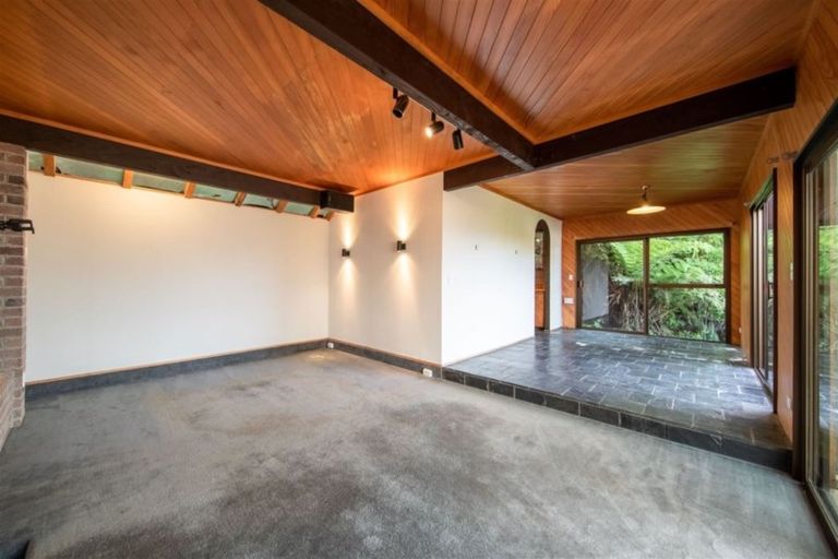 Photo of property in 44 Viewmont Drive, Harbour View, Lower Hutt, 5010