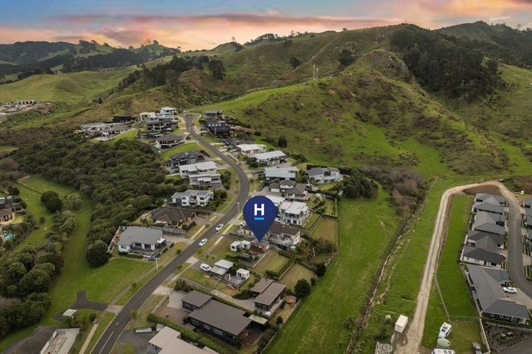 Photo of property in 8 Tohora View, Waihi Beach, 3611