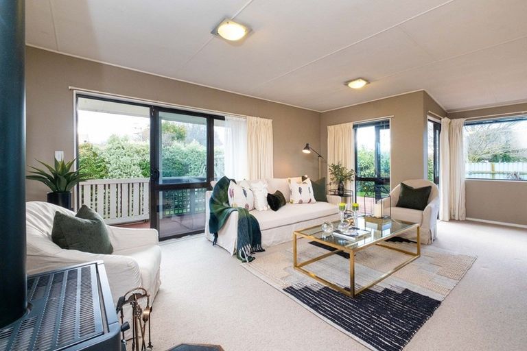 Photo of property in 12 Cormack Place, Greenmeadows, Napier, 4112