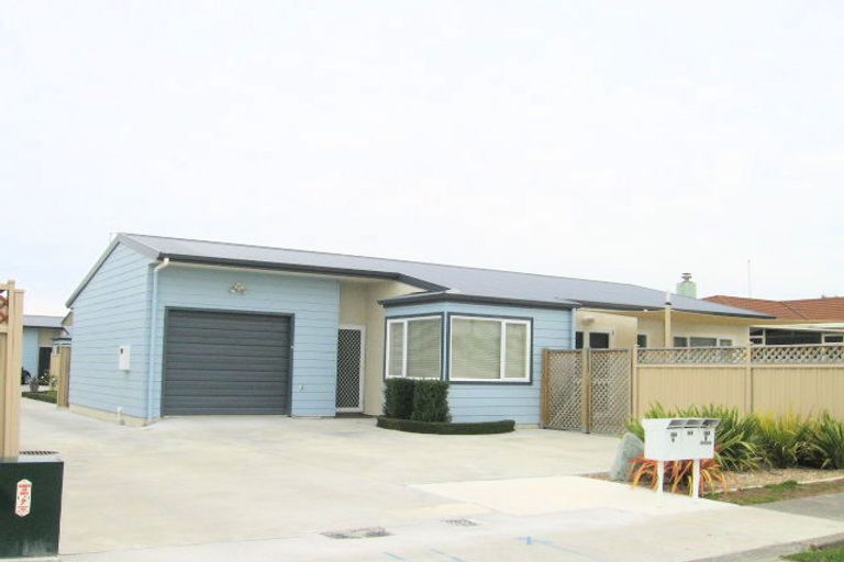 Photo of property in 144 Gloucester Street, Taradale, Napier, 4112