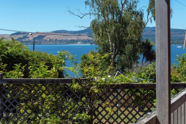 Photo of property in 2 Grand Vue Road, Kawaha Point, Rotorua, 3010