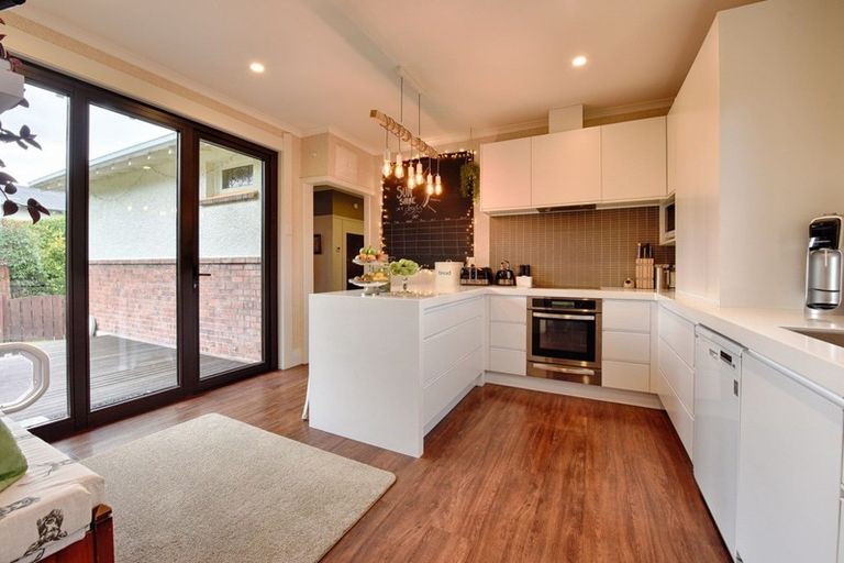 Photo of property in 12 Willis Street, Gore, 9710