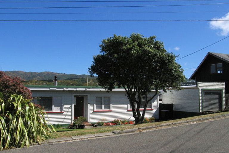 Photo of property in 22 Hudson Street, Island Bay, Wellington, 6023