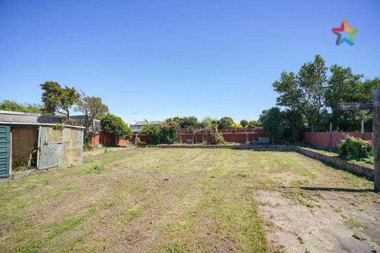 Photo of property in 43 Severn Street, Clifton, Invercargill, 9812