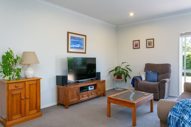 Photo of property in 3a Twin Willow Close, Cambridge, 3434