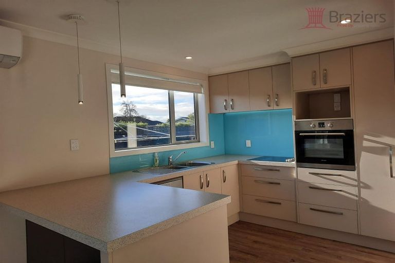 Photo of property in 2/78c Highsted Road, Bishopdale, Christchurch, 8053