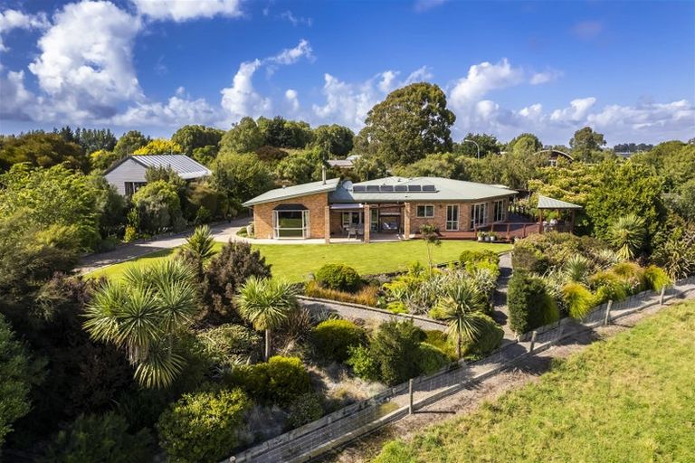 Photo of property in 54 Queens Avenue, Waikuku Beach, 7402