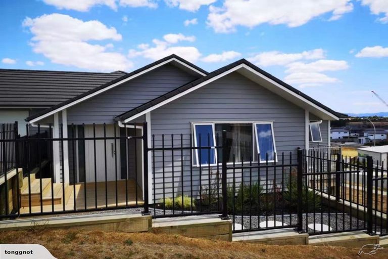 Photo of property in 6 Dulverton Rise, Flagstaff, Hamilton, 3210