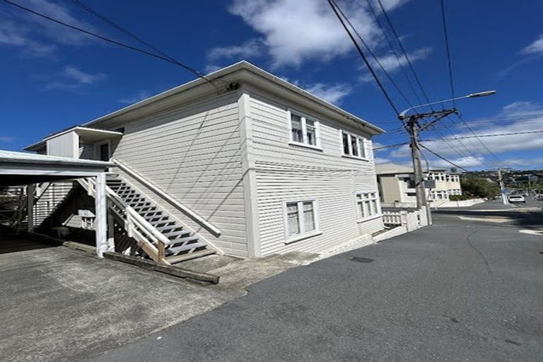 Photo of property in 44 Ellice Street, Mount Victoria, Wellington, 6011