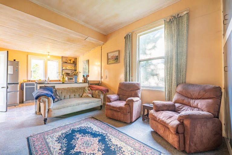 Photo of property in 10 Hodges Road, Waimate, 7977