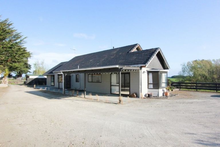 Photo of property in 166 No 2 Line, Okoia, Whanganui, 4572