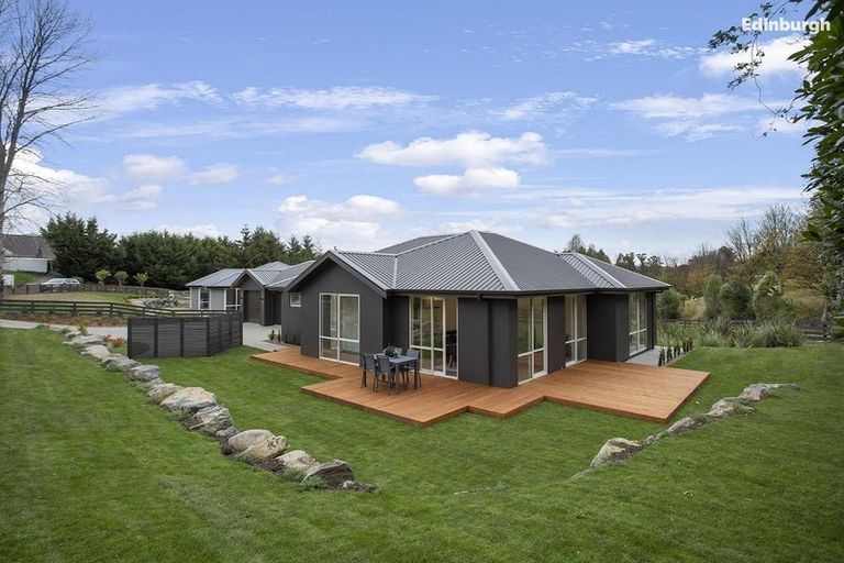 Photo of property in 14 Redwoods Lane, Helensburgh, Dunedin, 9010