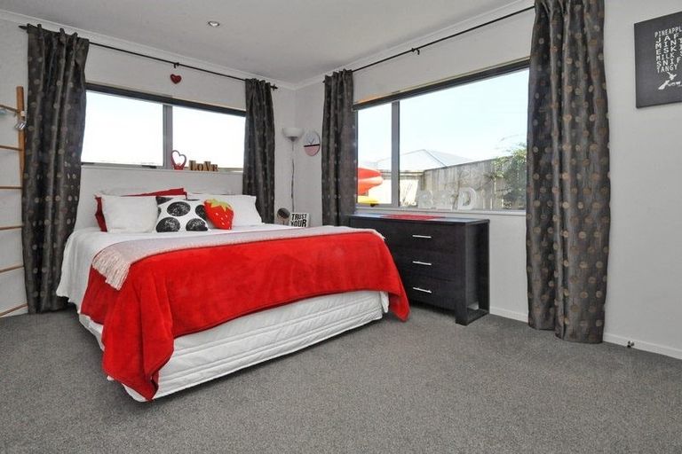 Photo of property in 15 Motiti Street, Warkworth, 0910