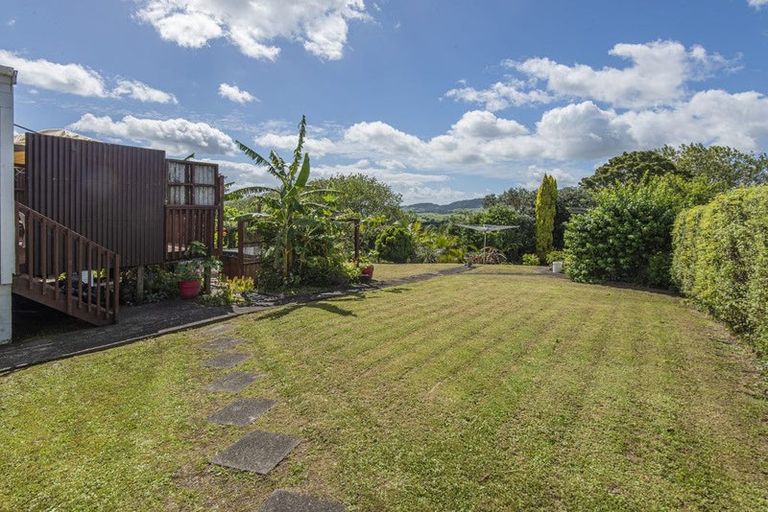 Photo of property in 65 Gorge Road, Maungaturoto, 0520