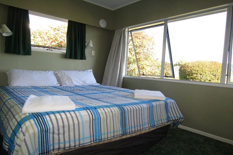 Photo of property in 30 Nisbet Terrace, Kinloch, Taupo, 3377