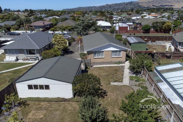Photo of property in 3 Frensham Crescent, Woolston, Christchurch, 8062