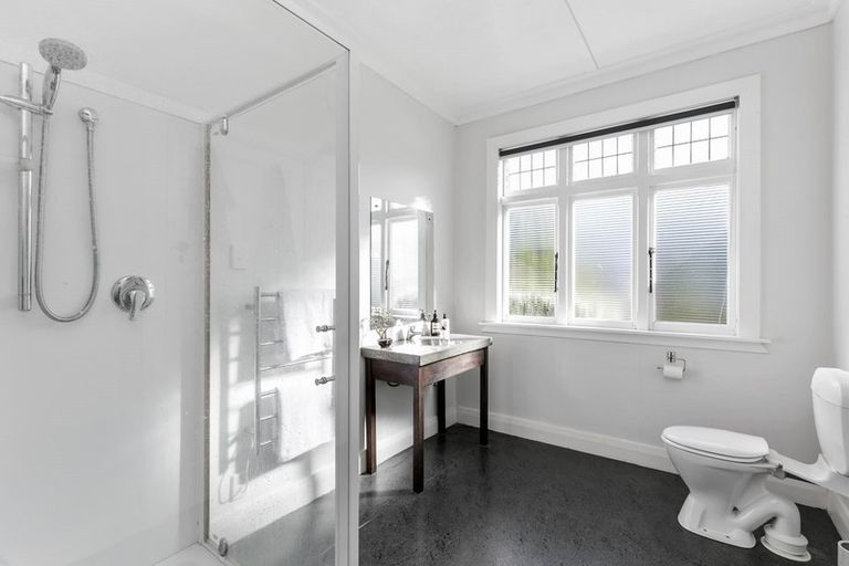 Photo of property in 15 Waipapa Road, Hataitai, Wellington, 6021