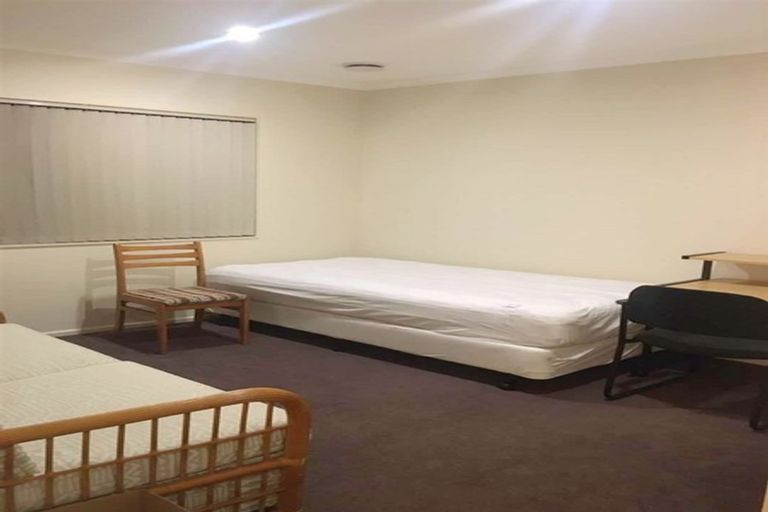 Photo of property in 26 Kensway Drive, Flat Bush, Auckland, 2016