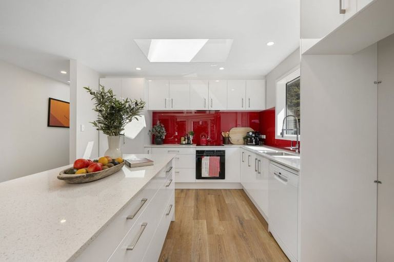 Photo of property in 23 Porokaiwhiri Street, Crofton Downs, Wellington, 6035