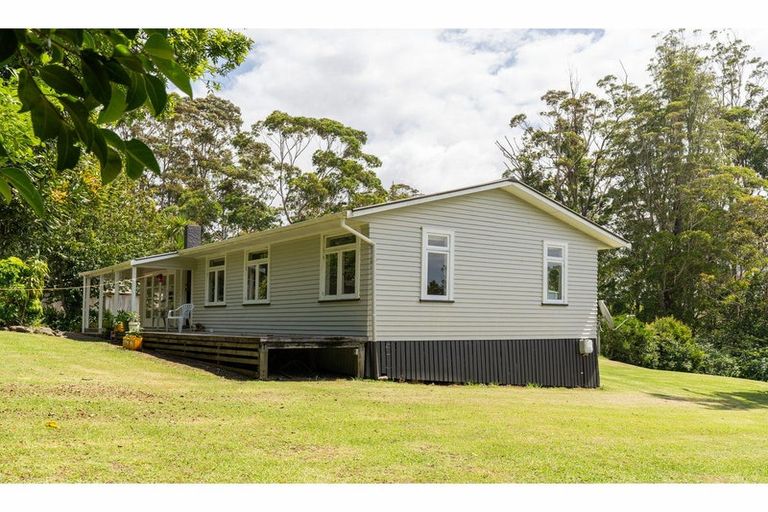 Photo of property in 160 Kerikeri Road, Kerikeri, 0230
