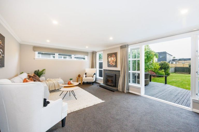 Photo of property in 7 Stirling Crescent, Hokowhitu, Palmerston North, 4410