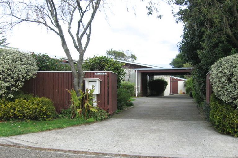 Photo of property in 2 Williams Terrace, Fitzherbert, Palmerston North, 4410
