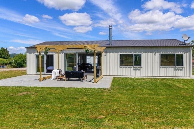 Photo of property in 35 Tawhero Street, Mamaku, 3020