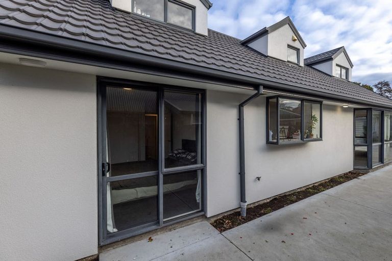 Photo of property in 636a Barbadoes Street, Edgeware, Christchurch, 8013