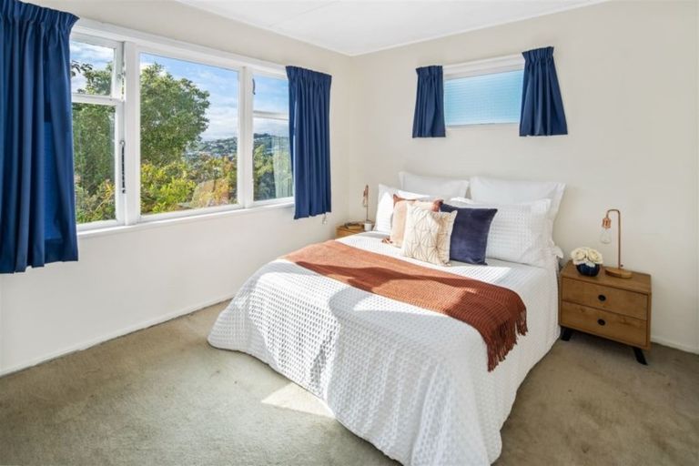 Photo of property in 108 Ironside Road, Johnsonville, Wellington, 6037