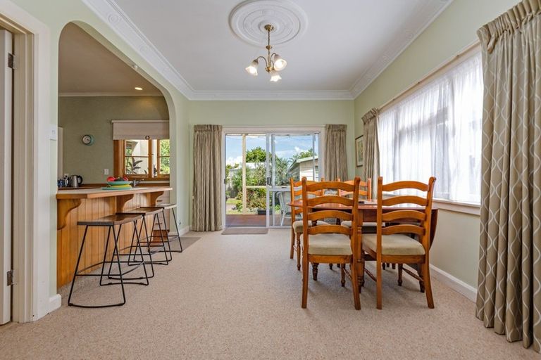 Photo of property in 34 Rongopai Street, Palmerston North, 4414