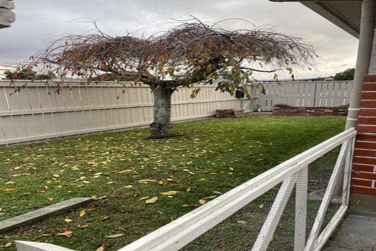 Photo of property in 79 Wai-iti Crescent, Woburn, Lower Hutt, 5010