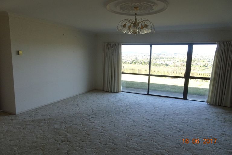 Photo of property in 4b Begonia Way, Greerton, Tauranga, 3112