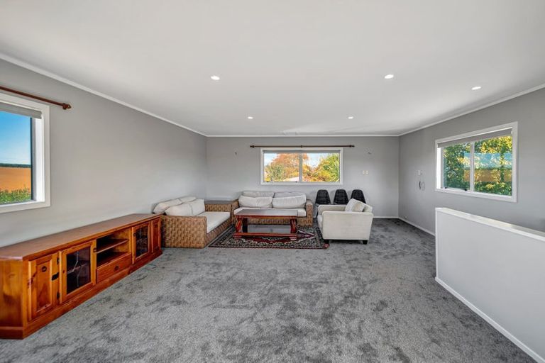 Photo of property in 389 Waiuku Road, Puni, Pukekohe, 2678