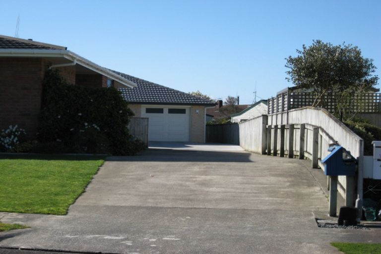 Photo of property in 1a Mcilwaine Place, Marton, 4710