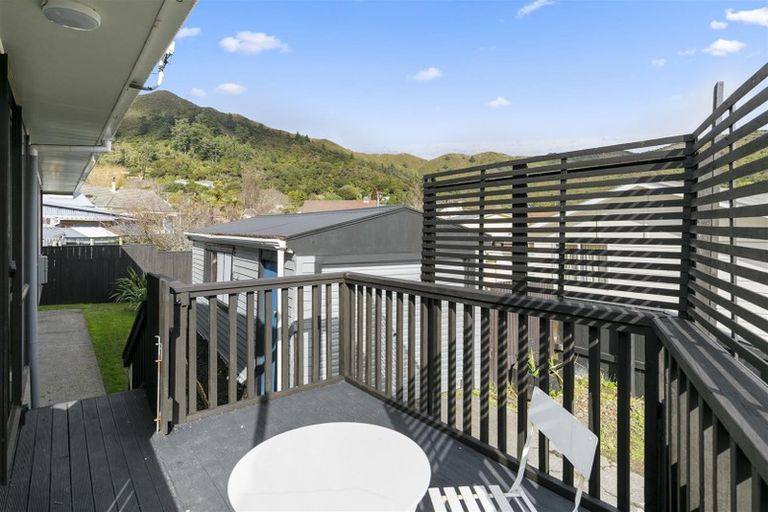 Photo of property in 2/101 Wilkie Crescent, Naenae, Lower Hutt, 5011