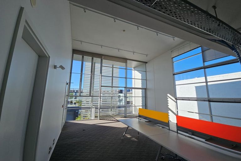 Photo of property in 25 Dacre Street, Linwood, Christchurch, 8062