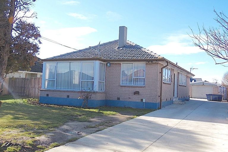 Photo of property in 30 Fenchurch Street, Redwood, Christchurch, 8051