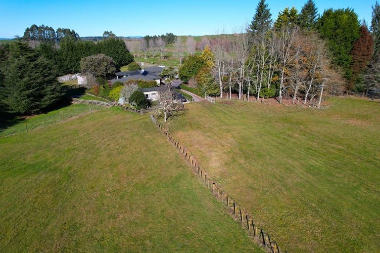 Photo of property in 916 Poihipi Road, Oruanui, Taupo, 3377