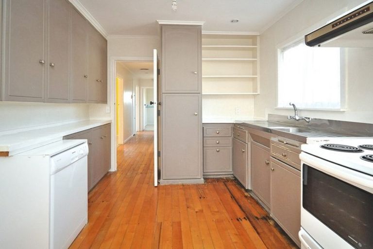 Photo of property in 1/3 Cameron Street, Papakura, 2110