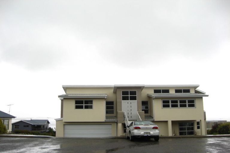 Photo of property in 79 Ahau Street, Moana, 7872