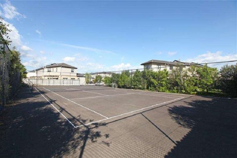 Photo of property in 11 Skip Lane, East Tamaki, Auckland, 2013