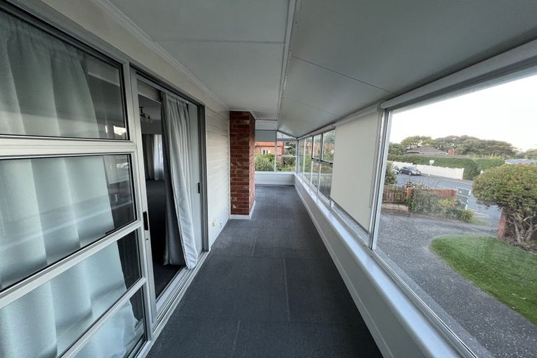 Photo of property in 192 Hurstmere Road, Takapuna, Auckland, 0622