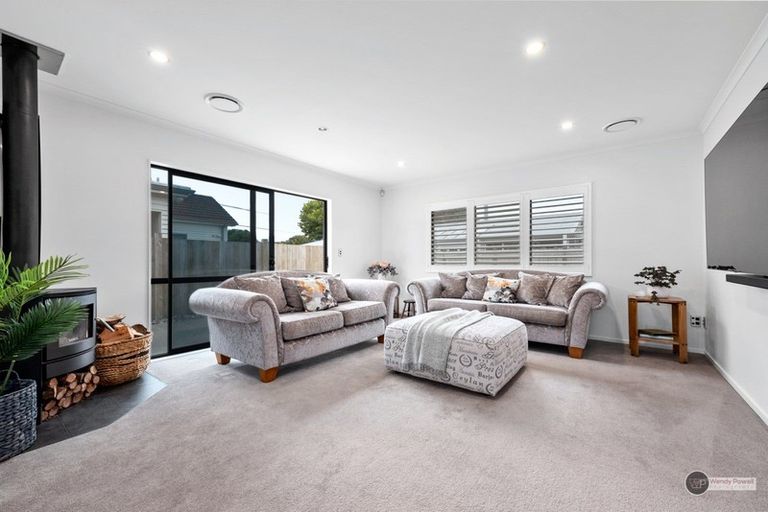 Photo of property in 67a Golders Road, Elderslea, Upper Hutt, 5018