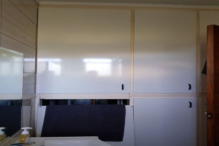 Photo of property in 100 Station Road, Papatoetoe, Auckland, 2025