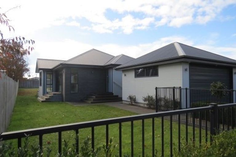 Photo of property in 75 Ascot Avenue, North New Brighton, Christchurch, 8083