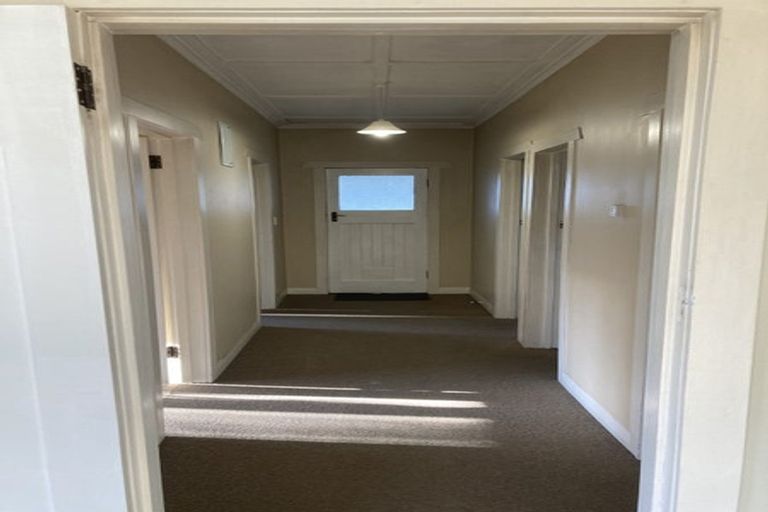 Photo of property in 23 Carruthers Street, Otane, 4202