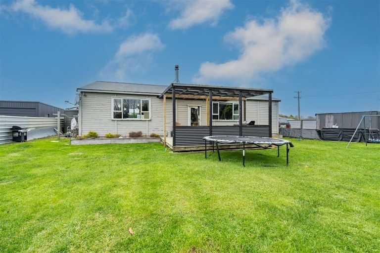 Photo of property in 13 Cumnock Street, Wallacetown, 9816